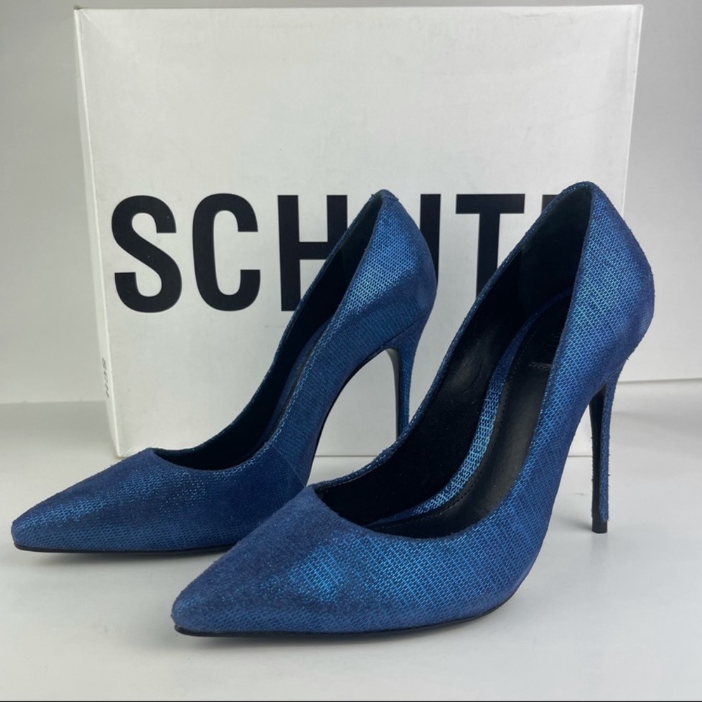Schutz metallic blue pump stilleto, size 5B , 4inch heels, comes with box